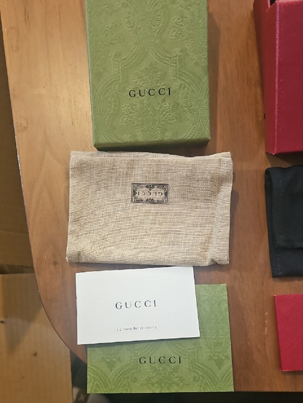 Gift Box Bundle CARTIER, GUCCI, BURBERRY & TIFFANY'S - Picture 2 of 8